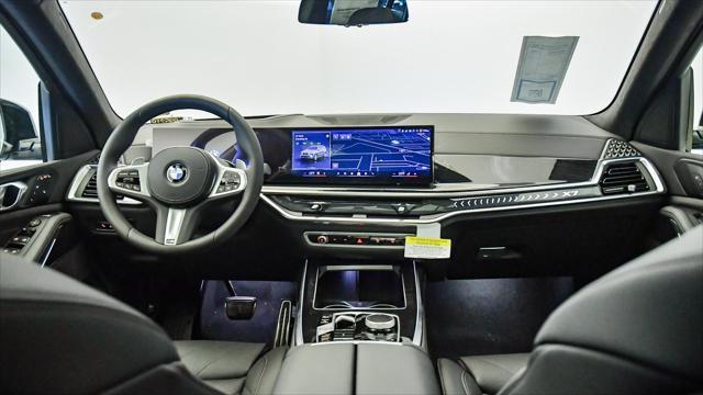 new 2026 BMW X7 car, priced at $94,375