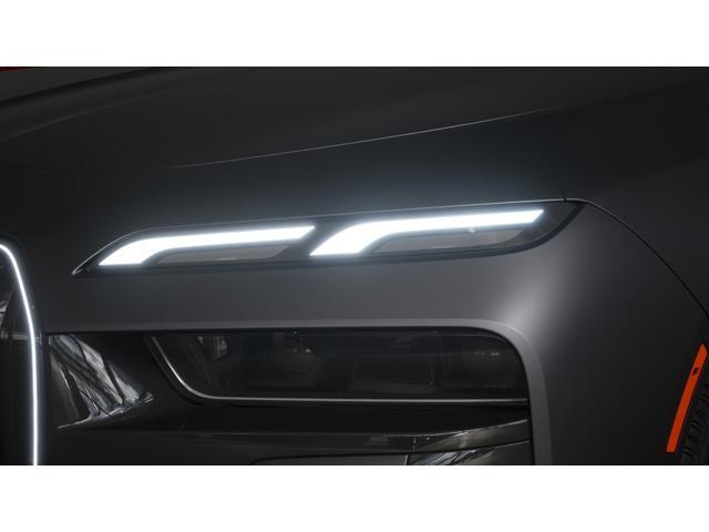 new 2025 BMW 760 car, priced at $129,225
