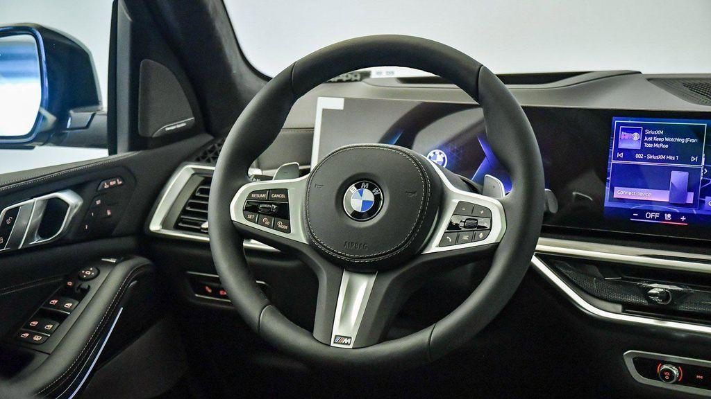 new 2026 BMW X7 car, priced at $102,525