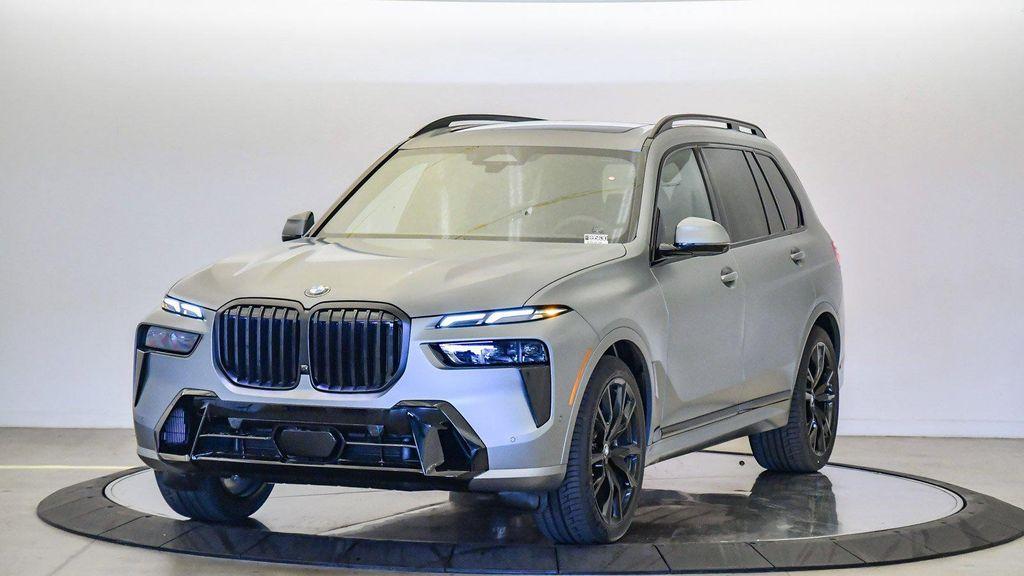 new 2026 BMW X7 car, priced at $102,525
