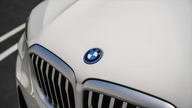 new 2025 BMW X5 PHEV car, priced at $80,025