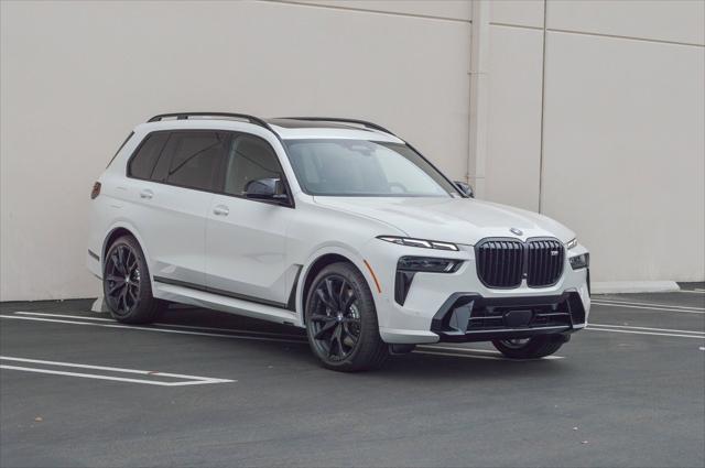 new 2025 BMW X7 car, priced at $112,555