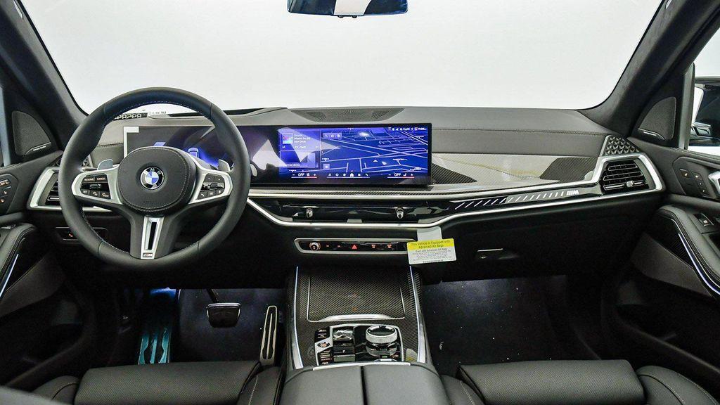 new 2026 BMW X7 car, priced at $127,725