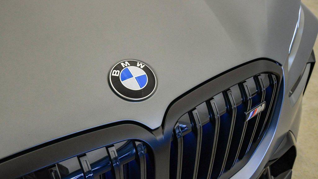 new 2026 BMW X7 car, priced at $127,725