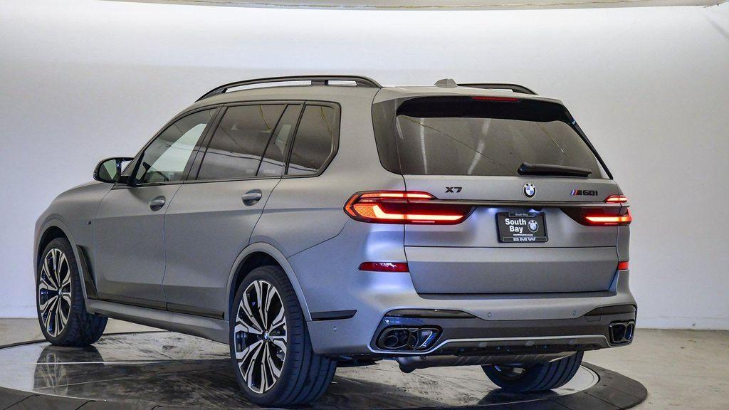 new 2026 BMW X7 car, priced at $127,725