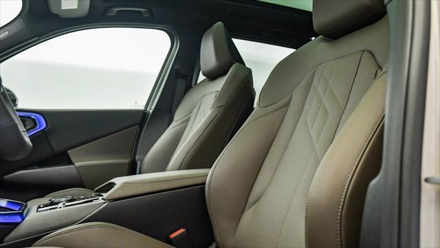 new 2025 BMW X3 car, priced at $55,624
