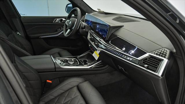 new 2025 BMW X7 car, priced at $93,880