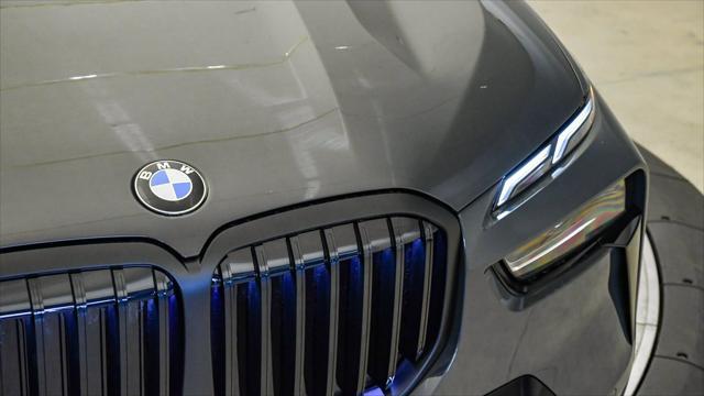 new 2025 BMW X7 car, priced at $93,880