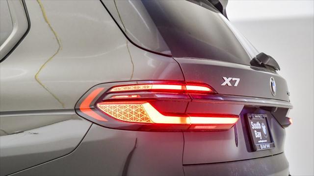 new 2025 BMW X7 car, priced at $93,880