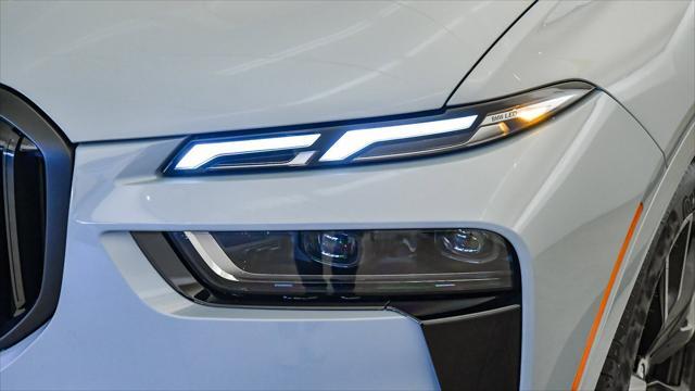 new 2026 BMW X7 car, priced at $94,225