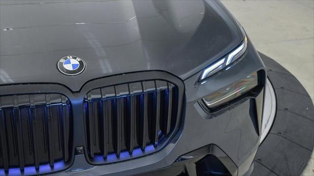 new 2025 BMW X7 car, priced at $93,380