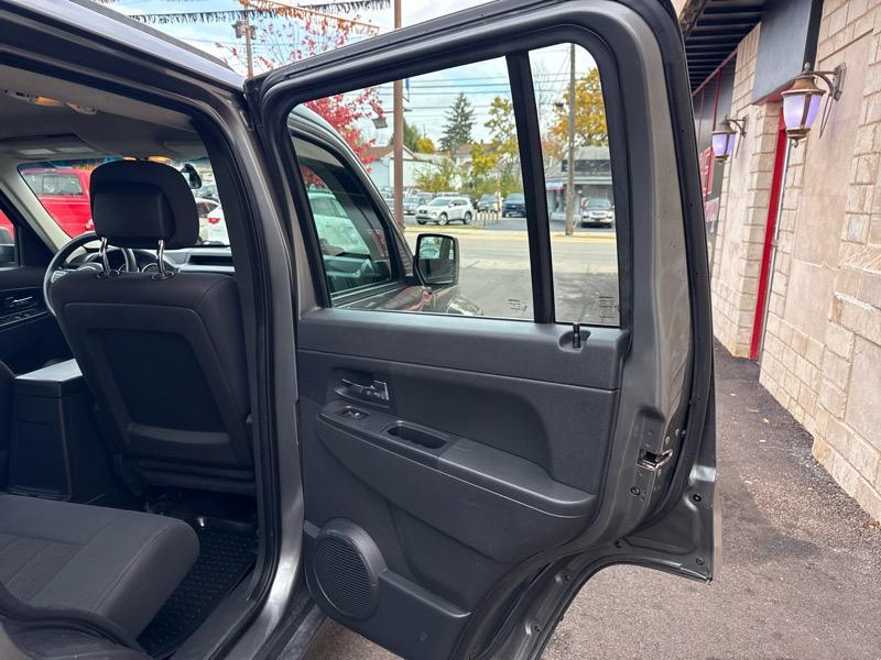used 2012 Jeep Liberty car, priced at $7,495