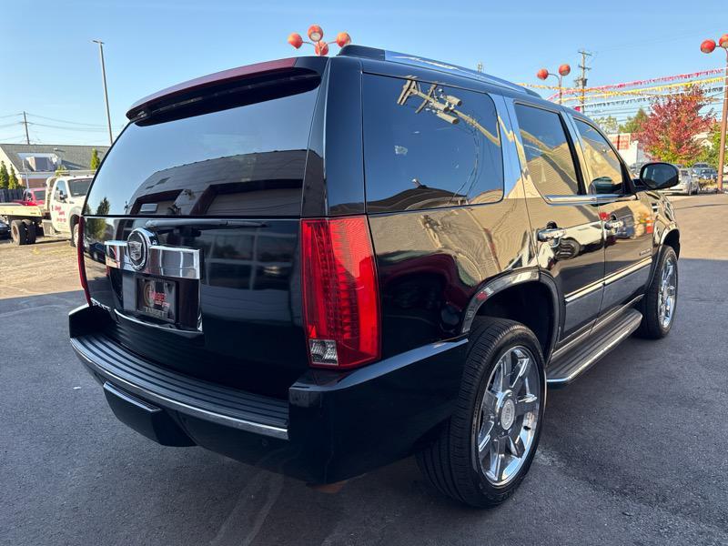 used 2007 Cadillac Escalade car, priced at $9,495
