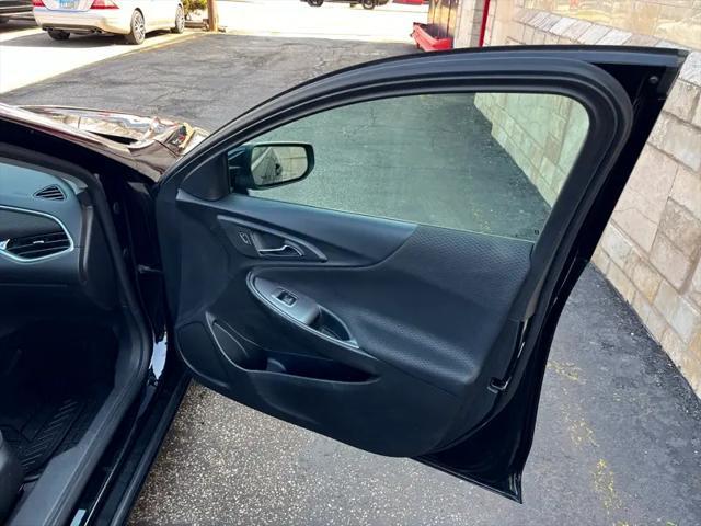 used 2019 Chevrolet Malibu car, priced at $17,989