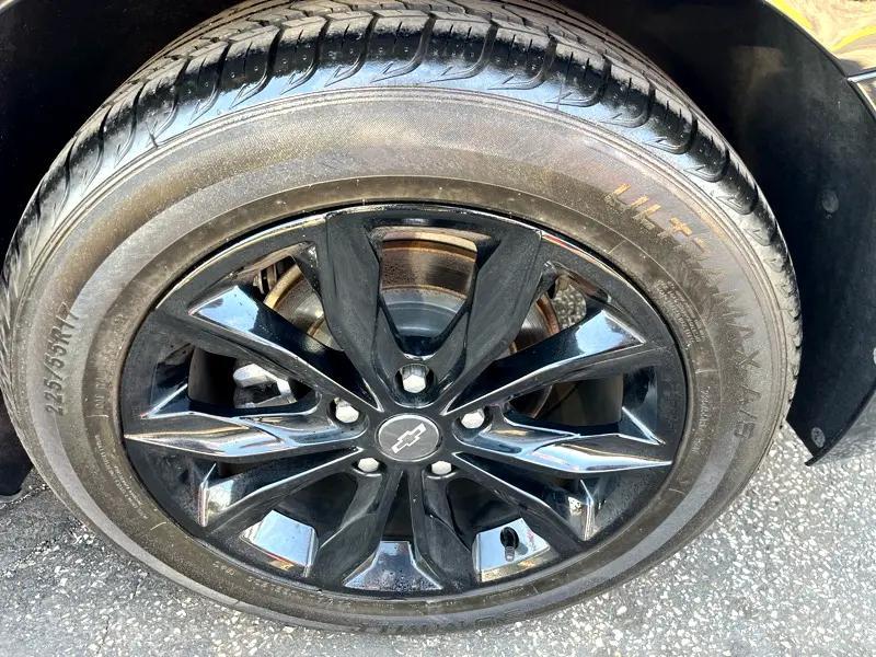 used 2019 Chevrolet Malibu car, priced at $14,989
