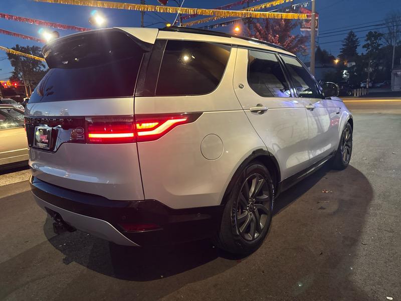 used 2021 Land Rover Discovery car, priced at $32,989