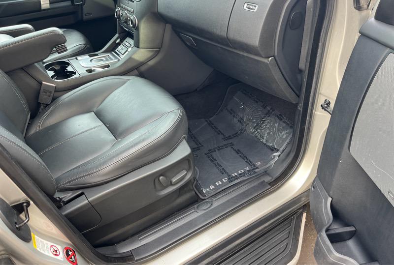 used 2015 Land Rover LR4 car, priced at $18,495
