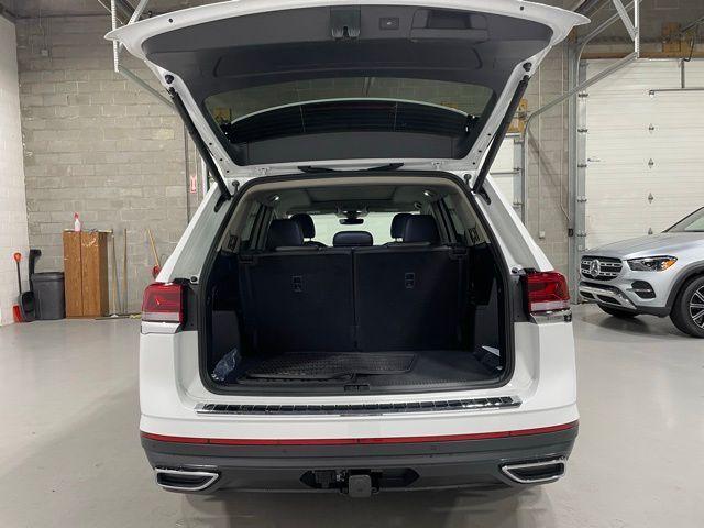 used 2025 Volkswagen Atlas car, priced at $42,586