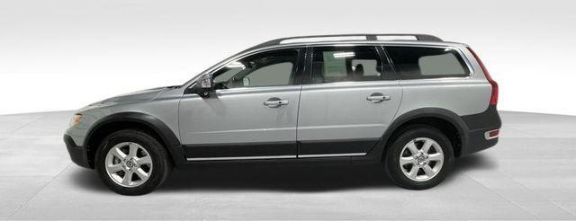 used 2013 Volvo XC70 car, priced at $9,600