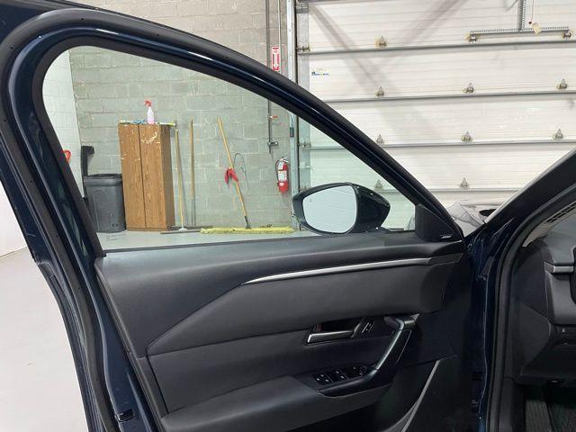 used 2025 Mazda CX-50 car, priced at $30,816