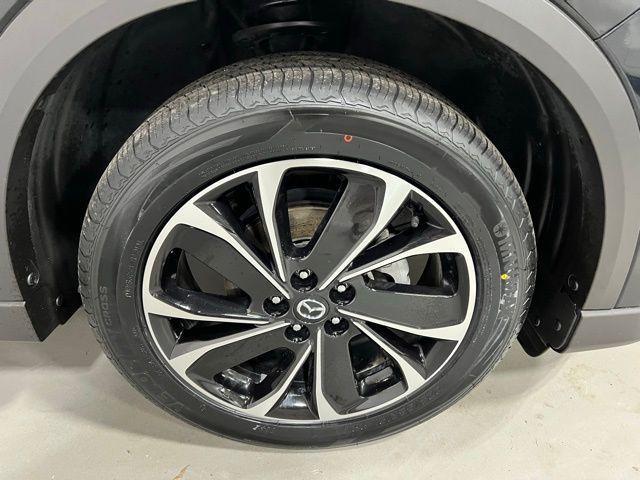 used 2022 Mazda CX-5 car, priced at $27,991