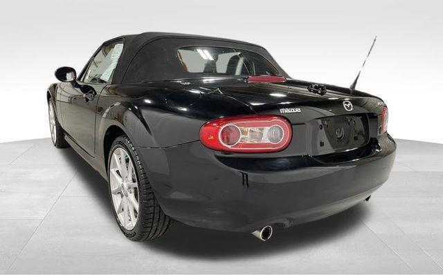 used 2009 Mazda MX-5 Miata car, priced at $11,250