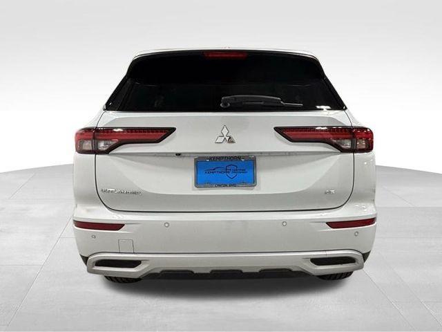 used 2022 Mitsubishi Outlander car, priced at $21,893