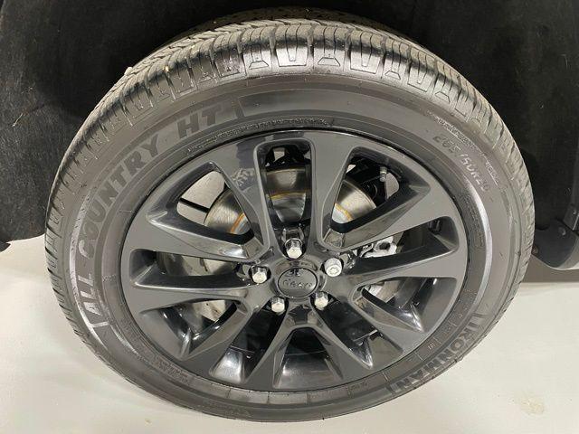 used 2019 Jeep Grand Cherokee car, priced at $22,892