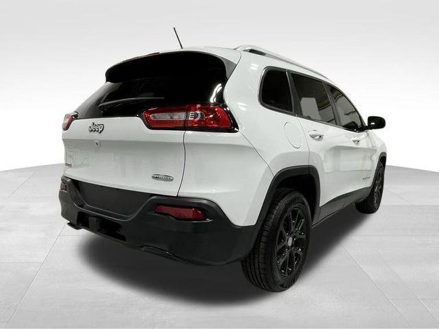 used 2015 Jeep Cherokee car, priced at $13,500