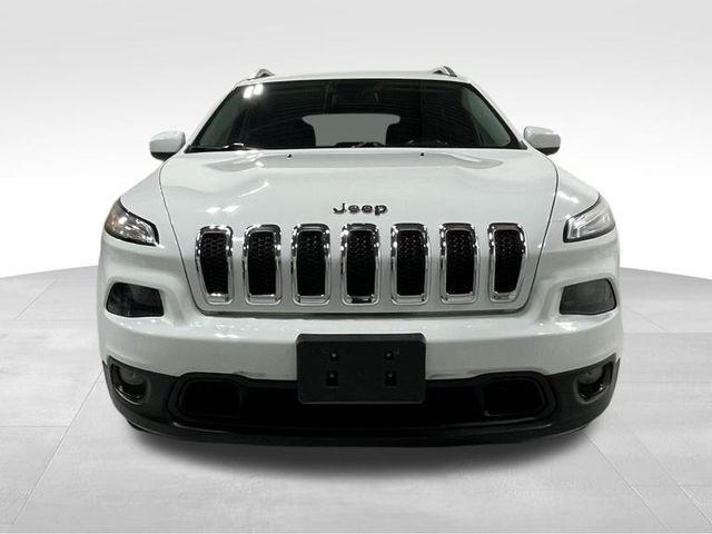 used 2015 Jeep Cherokee car, priced at $13,500