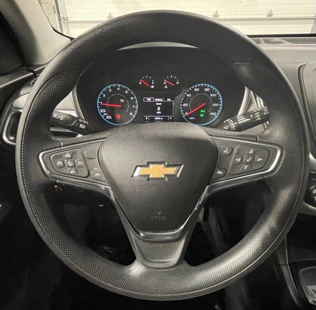 used 2020 Chevrolet Equinox car, priced at $17,391