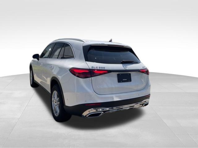 used 2025 Mercedes-Benz GLC 300 car, priced at $52,996