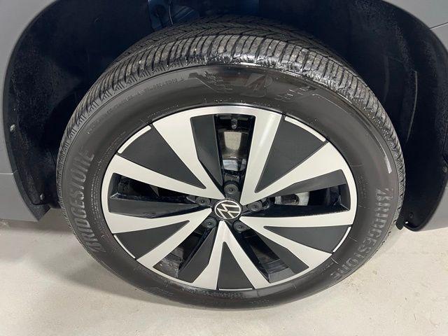 used 2022 Volkswagen Taos car, priced at $22,393