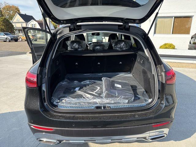 used 2025 Mercedes-Benz GLC 350e car, priced at $58,996