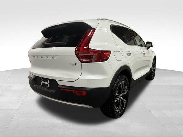 used 2022 Volvo XC40 car, priced at $27,691