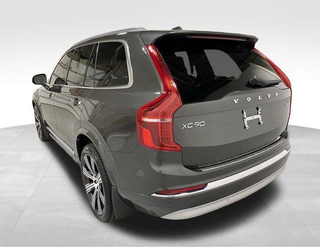 used 2022 Volvo XC90 car, priced at $43,995