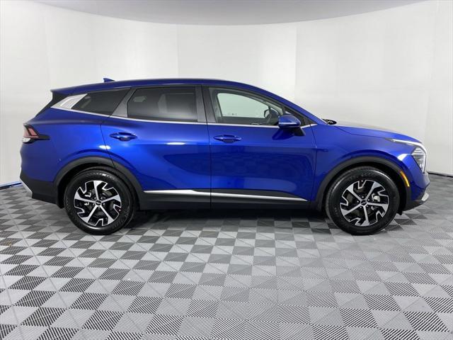 new 2025 Kia Sportage car, priced at $31,040