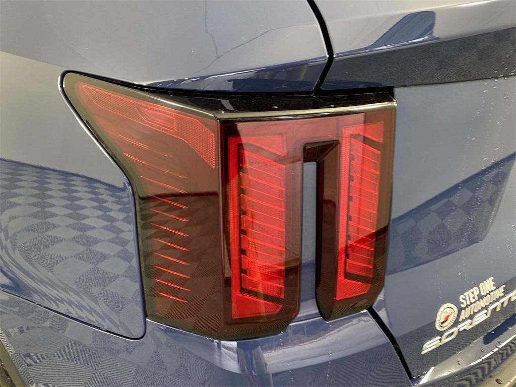 new 2025 Kia Sorento car, priced at $35,259
