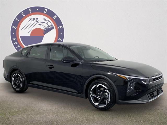 new 2025 Kia K4 car, priced at $25,540