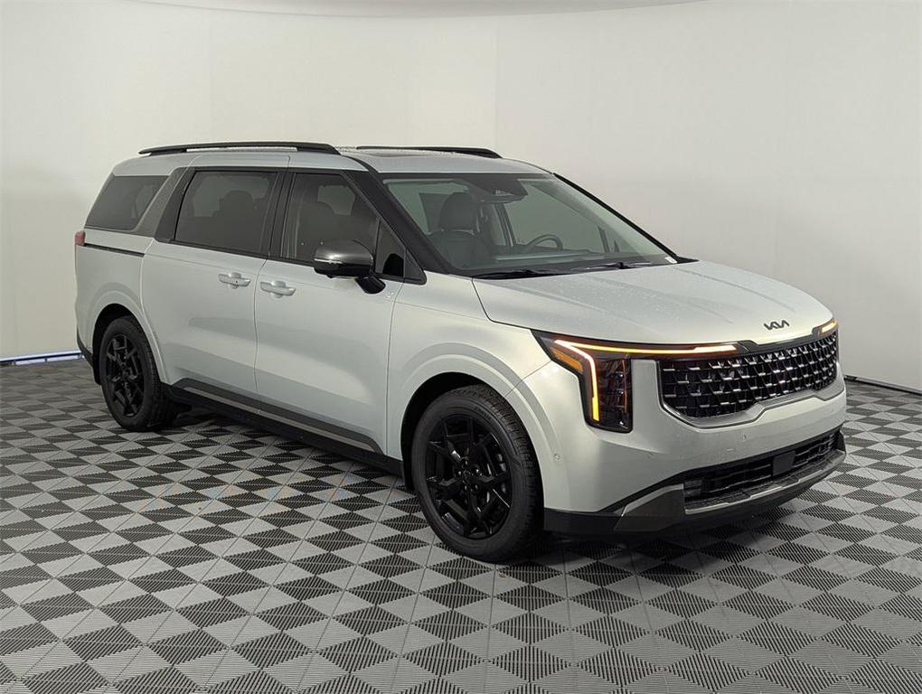 new 2026 Kia Carnival Hybrid car, priced at $50,420