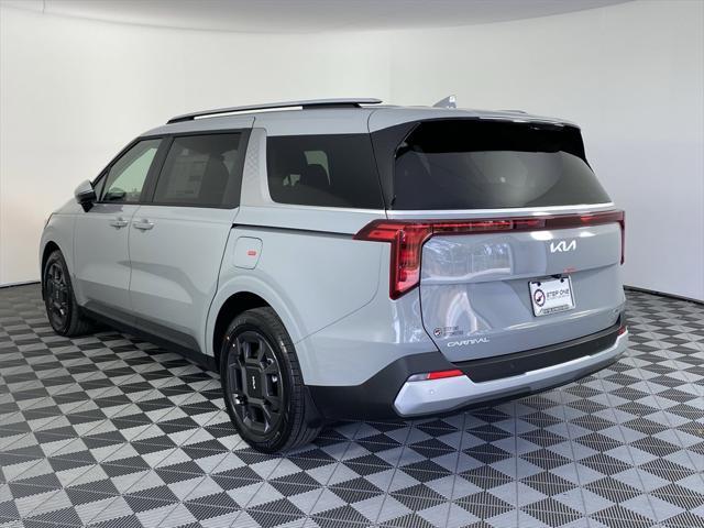 new 2025 Kia Carnival Hybrid car, priced at $44,875