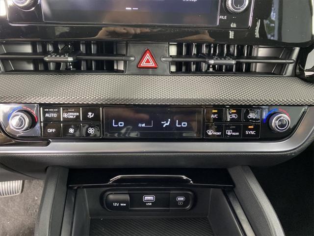 new 2025 Kia Sportage Hybrid car, priced at $31,390
