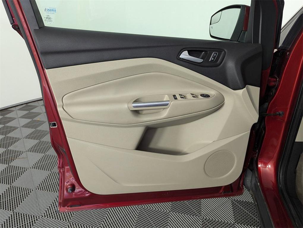 used 2014 Ford Escape car, priced at $7,833