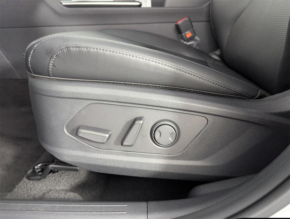 new 2026 Kia Sportage car, priced at $35,060