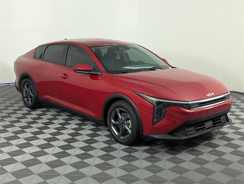 new 2025 Kia K4 car, priced at $24,220