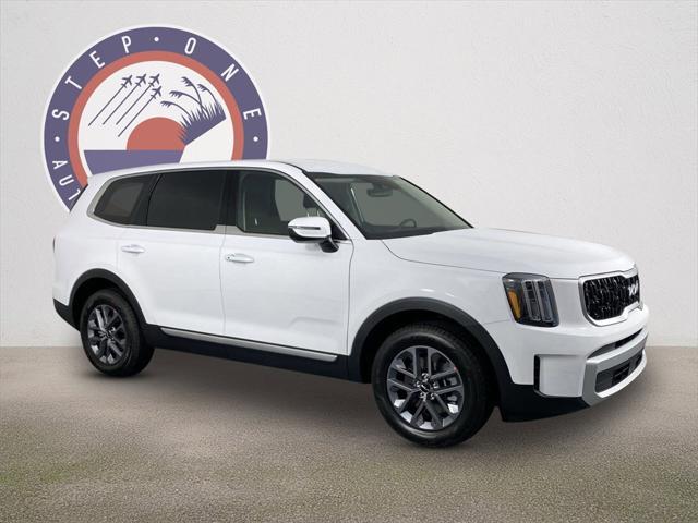 new 2025 Kia Telluride car, priced at $38,440