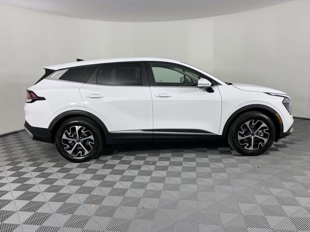 new 2025 Kia Sportage car, priced at $31,235