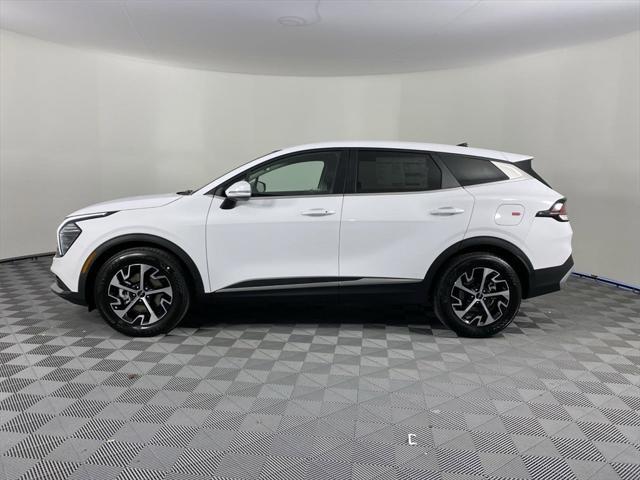 new 2025 Kia Sportage car, priced at $31,235