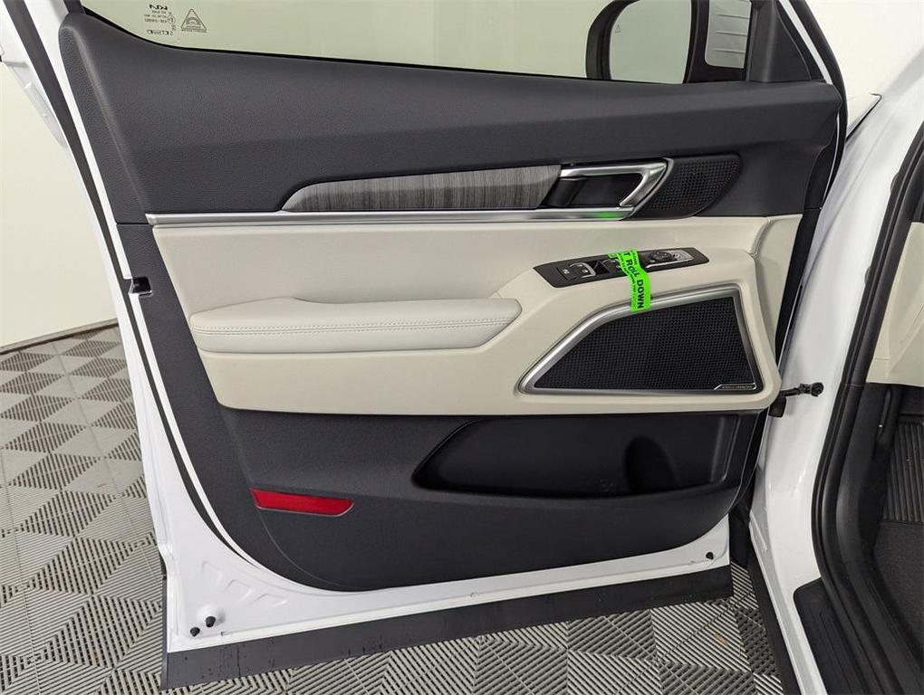 new 2025 Kia Telluride car, priced at $41,585