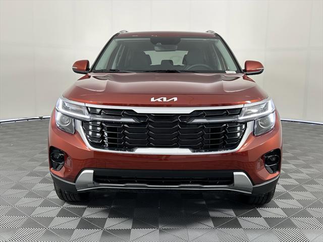 new 2025 Kia Seltos car, priced at $26,880